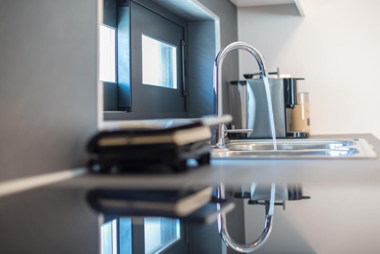Newly Renovated Apt In The Heart Of Kerameikos Афіни Екстер'єр фото